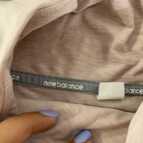New Balance Top - Picture 3 of 4